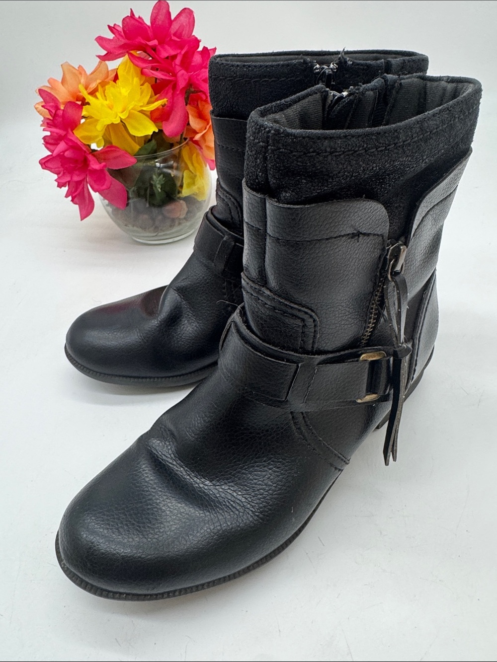 Clarks Black Leather Ankle Boots with Side Buckle Size 8
